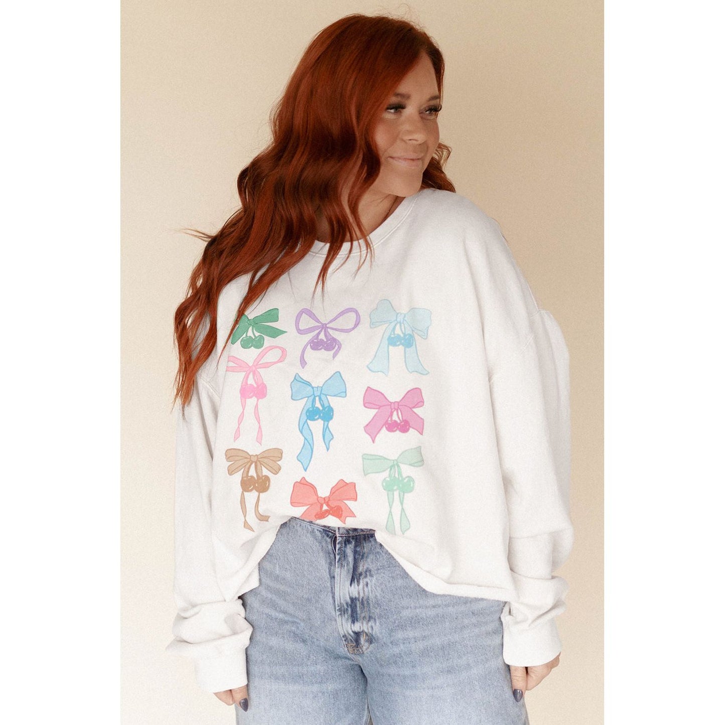 White Bowknot Pattern Drop Shoulder Loose Sweatshirt