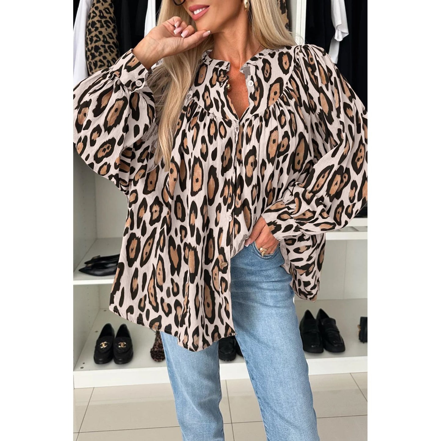 Jet Stream Leopard Print Balloon Sleeve Loose Blouse