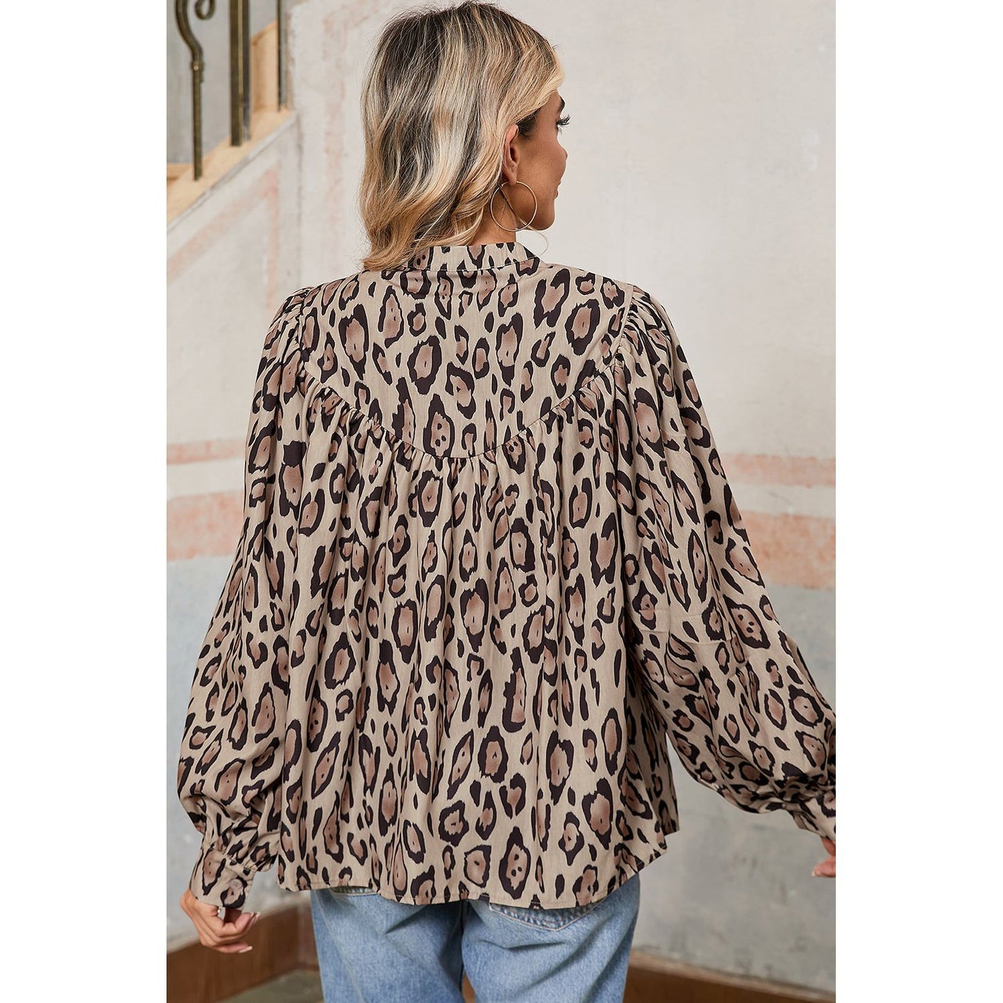 Jet Stream Leopard Print Balloon Sleeve Loose Blouse